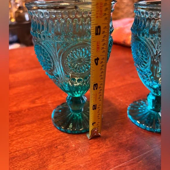 Pioneer Woman Adeline Embossed Footed Glass Goblet in turquoise - Picture 6 of 9